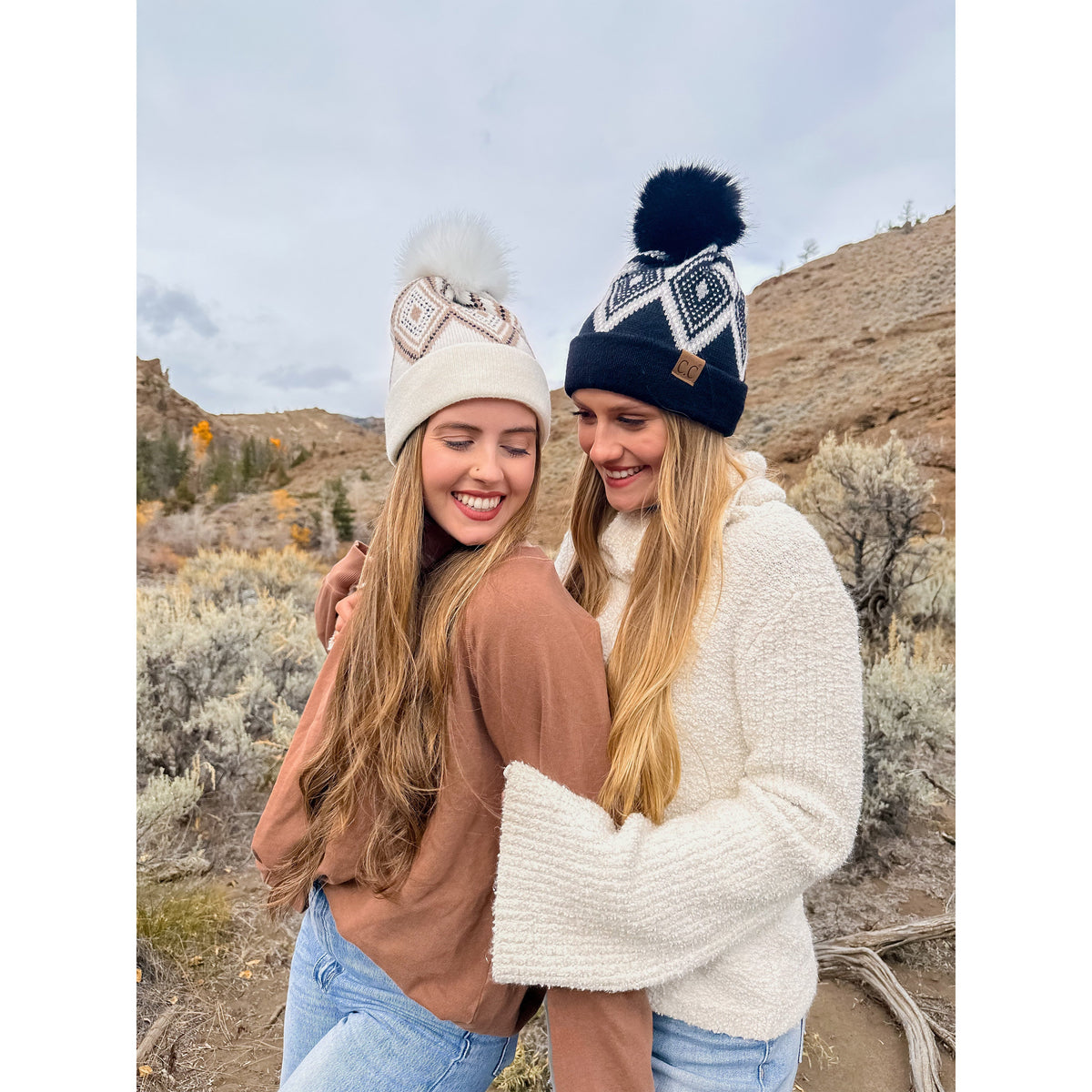 Diamond Geometric Pattern Faux Fur Pom C.C Beanie YJ1001