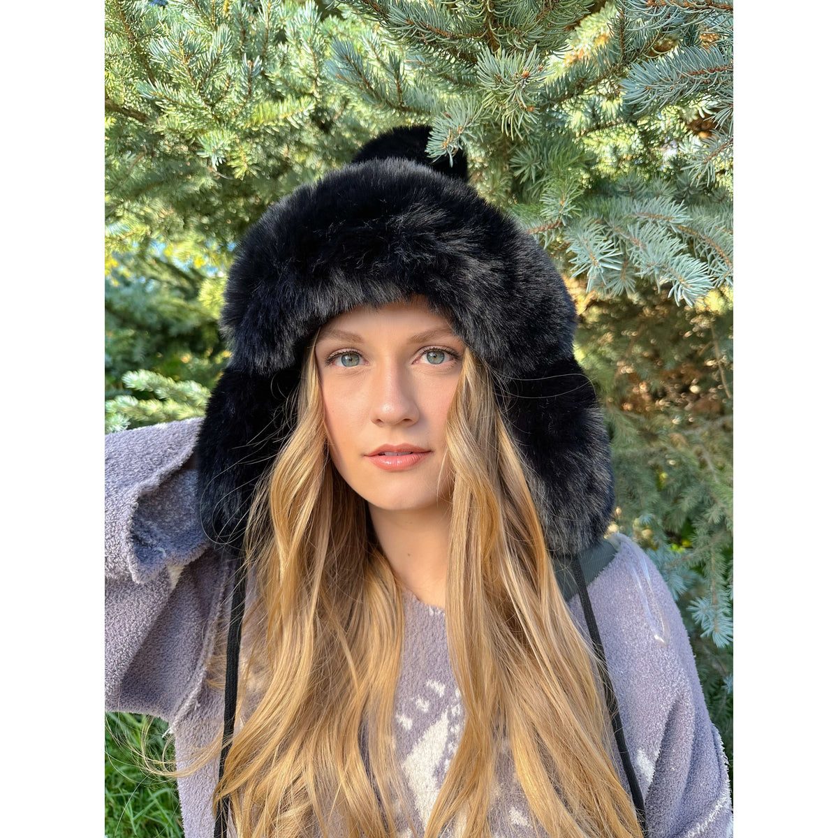 Thick Knitted Trapper Pom C.C Beanie TRE0001