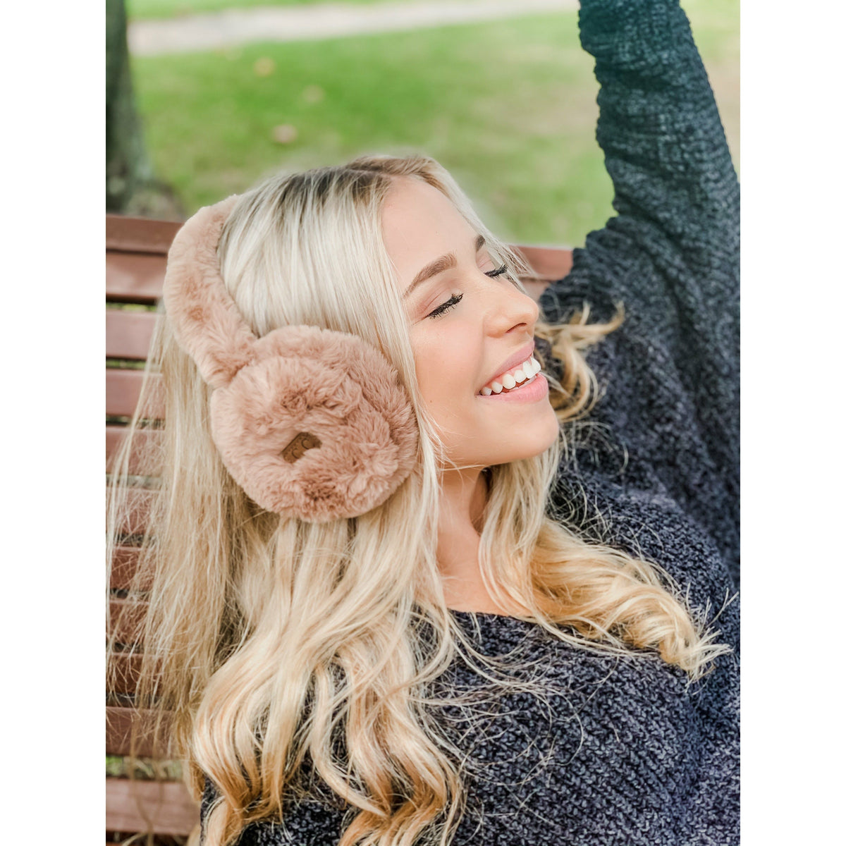 Faux Fur CC Earmuff EM3665