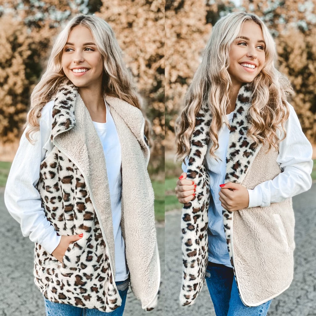 Reversible Leopard Print Sherpa/Faux Fur Vest VT716