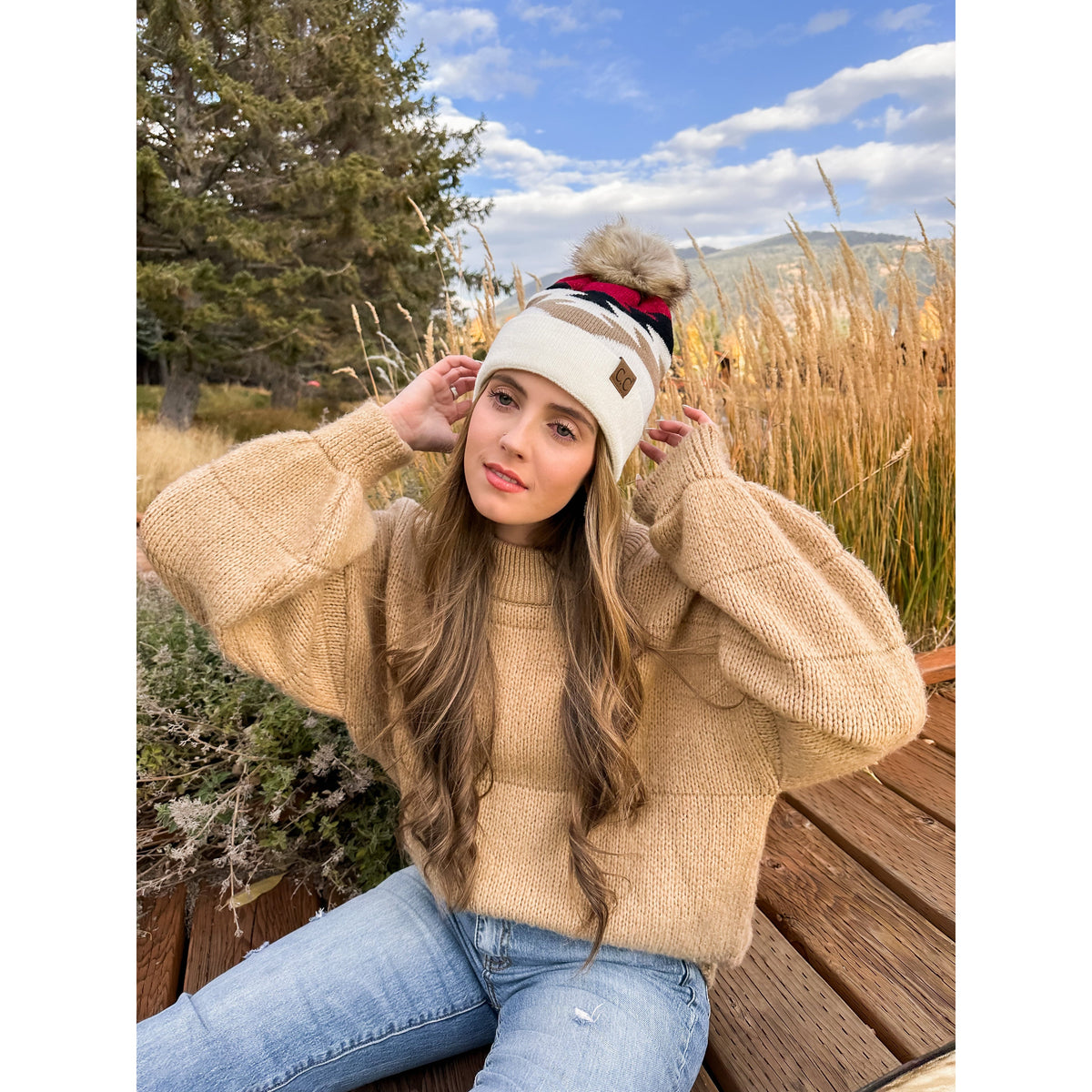 Aztec Natural Faux Fur Pom C.C Beanie YJ1000