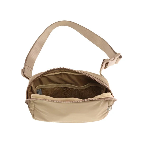 Large C.C Fanny Pack BGS4398